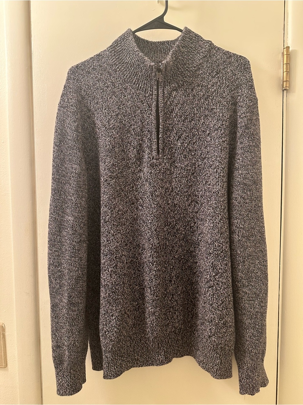 Calvin Klein Jeans Men's Marled Gray & Black Quarter-Zip Sweater